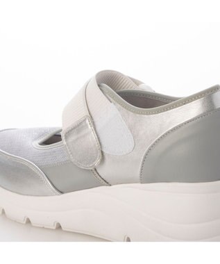 ing <ing>【WEB限定】厚底メッシュストラップスニーカー シルバー