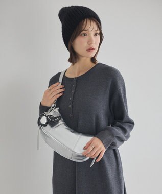 earth music&ecology ハートモチーフミラー付きチャーム Black