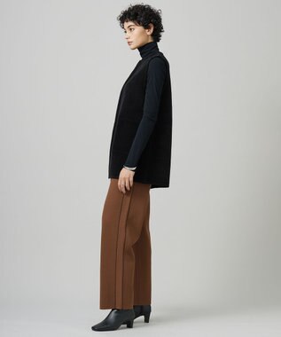 ICB L 【洗える】スウェードライクニットジレ ブラック系