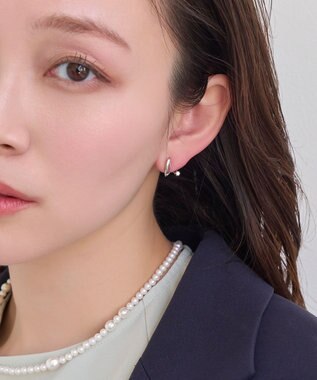 Phoebe 【痛くないシリーズ】リーフビジューフロートライトフィットイヤリング　シルバー