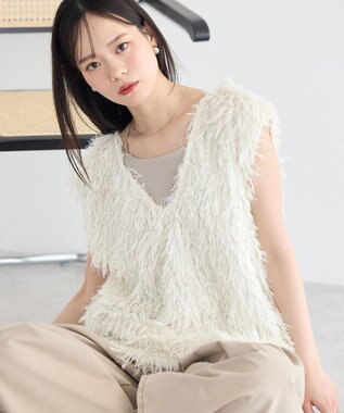 earth music&ecology フェザージャガードベスト Ivory
