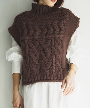 Sont By Feroux 手編みケーブルニット ベスト Feroux ファッション通販 公式通販 オンワード クローゼット Sont By Feroux 手編みケーブルニット ベスト Feroux ファッション通販 公式通販 オンワード クローゼット