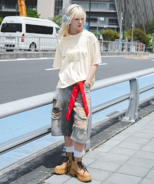 WEGO 【ユニセックス着用ITEM/MLサイズ展開】ステンシルロゴグラフィックT（SS） ホワイトアイボリー