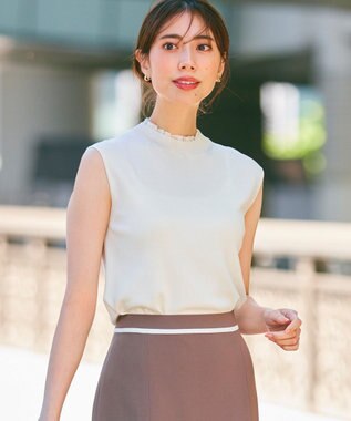 BEIGE， VALOIS / ニットトップス Ecru