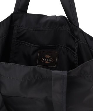 TOCCA SOGNO FUR CHARM TOTE トートバッグ【WEB＆一部店舗限定・A4サイズ対応】 ブラック系