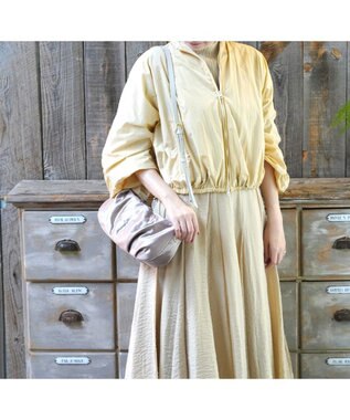 Regalo Felice 【長財布やペットボトルも入る / 軽量】ショルダー / REGALO GYG(グレージュ)