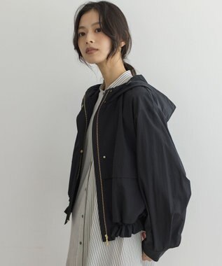 組曲 S タイプライター マウンテンパーカー ブラック系