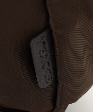 Y'SACCS トリプルポケットベーシックショルダー チョコ