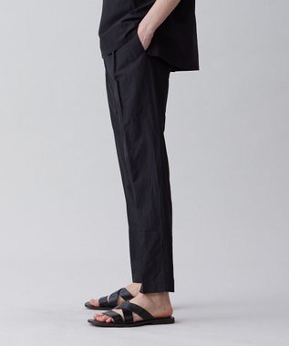 UNFILO MENS ライトリネン テーパードパンツ [23年春夏商品] ブラック