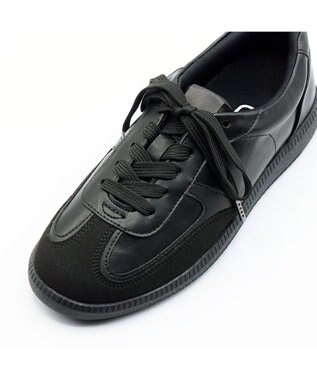 APOM 晴雨兼用　ウォーターレジスト.ジャーマントレーナー ブラック