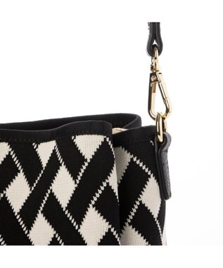 UNBILLION カシュカシュ cachecache / 柄アソートジャガード三つ口ショルダーバッグ ブラックミックス