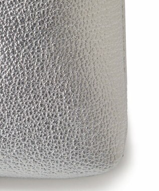 TOPKAPI 【TOPKAPI】シュリンクレザー パール チェーン ショルダー バッグ / スマホショルダー シルバー