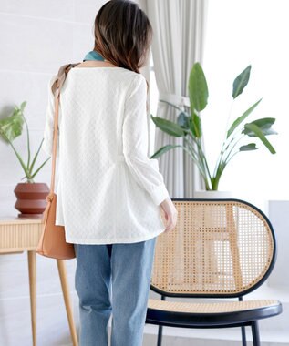 Tiaclasse L ダイヤ柄ジャガードパフスリチュニック オフホワイト