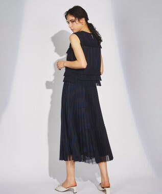 GRACE CONTINENTAL ストライプチュールスカート ネイビー