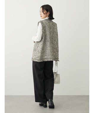 Green Parks ・ＥＬＥＮＣＡＲＥ　ＤＵＥ　ツィードノーカラーベスト Ivory