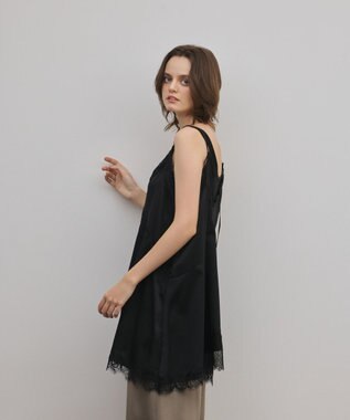 GRACE CONTINENTAL サテンレースキャミ ブラック