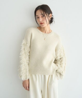 YECCA VECCA ラメフェザー袖フリンジニット Ivory