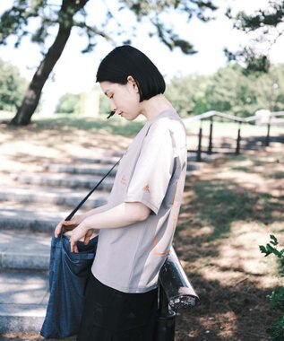 SHARE PARK LADIES 【UVカット・吸水速乾・ストレッチ・軽量 】バックプリントポケットTシャツ（S・Mサイズ） グレー系