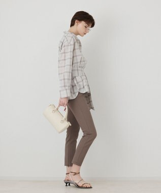 GRACE CONTINENTAL ポンチスリムパンツ カーキ