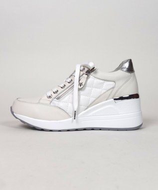 Dominic3 ヒールアップ サイドキルティング ジップスニーカー ブラック