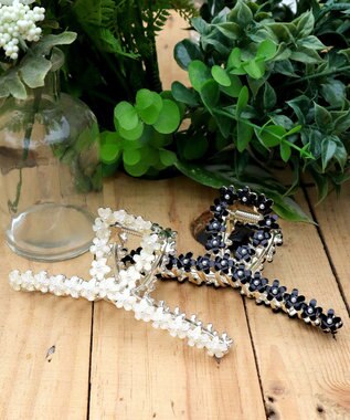 Tiaclasse ミニフラワーバンスクリップ アイボリー