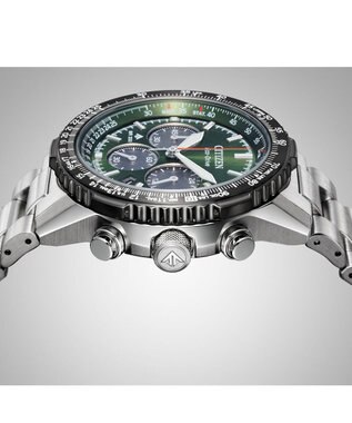 CITIZEN 【電池交換不要/20気圧防水/クロノグラフ】ケース40mmのパイロットウオッチ シルバー