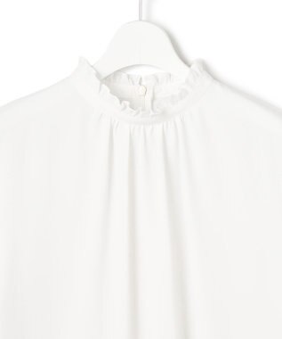 23区 L 【洗える】バックサテンアムンゼン フリルデザインシャツ ホワイト系