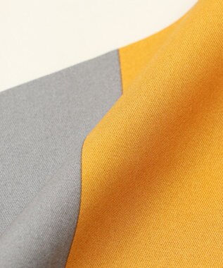 自由区 【カタログ掲載】カラーブロックシルク スカーフ マスタード系