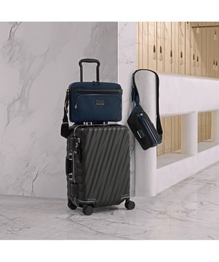 TUMI JARVIS イースト・ウエスト・クロスボディ ネイビー/ブラック