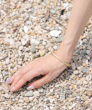 Tiaclasse メタルコンビバングル ゴールド