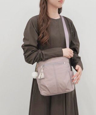ACE BAGS & LUGGAGE kanana project collection タッセル-e ショルダーバッグ 縦 68871 モーヴピンク