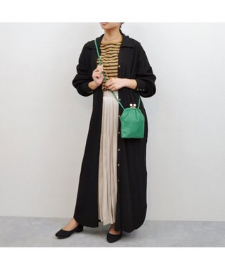 UNBILLION 【テレビ ドラマ着用アイテム】perche ジェムストーンガマグチモバイルショルダー グリーン