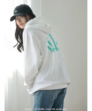 Green Parks ●ＤＯＯＮＡ　ＤＲＥＡＭ　ＳＷＥＥＴ　パーカー Off White