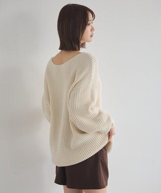 earth music&ecology 【毛玉防止 / 洗濯機洗い可】アンチピリングクロスネックルーズニット Ivory