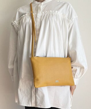 Hekhèr Le Style de Vie 新色追加【日本製】シュリンクレザー スクエアショルダーバッグ イエロー