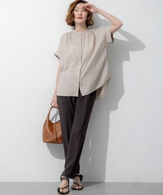 23区 【先行予約】リネンライクグロッシー バンドカラー ブラウス ベージュ系