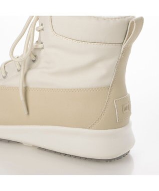 ing <ing>【レイン・スノー対応】レースアップスニーカーブーツ アイボリー