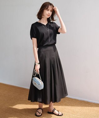 UNFILO L スゴ機能美 Vネック ニット ブラック