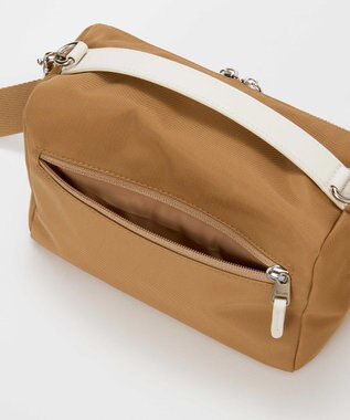 TOPKAPI 【Breath TOPKAPI】【撥水】マット ナイロン ボックス型 ショルダーバッグ ベージュ