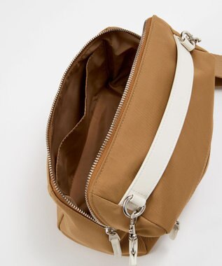 TOPKAPI 【Breath TOPKAPI】【撥水】マット ナイロン ボックス型 ショルダーバッグ ベージュ