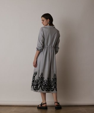 GRACE CONTINENTAL ストライプ刺繍ワンピース ブラック