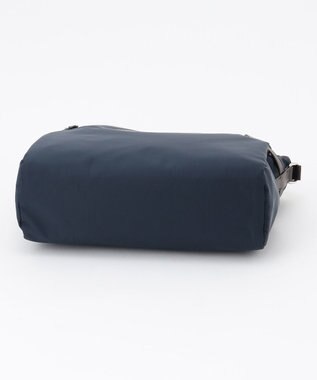 LA BAGAGERIE 【撥水ナイロン】ベーシックショルダー ネイビー