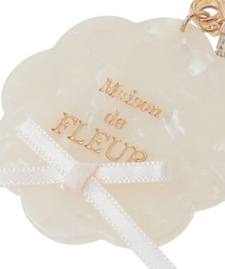Maison de FLEUR アセチスカラップフルールチャーム Ivory