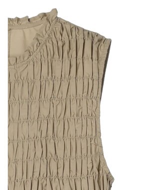 Green Parks ・Ｄｏｕｂｌｅ　Ｆｌａｇｓ　シャーリングノースリワンピ Beige