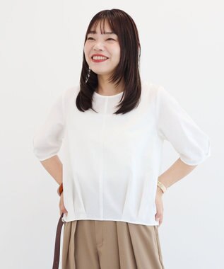 Green Parks 表面感裾タックブラウス