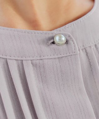 Tiaclasse 【新色追加・洗える】パールボタンプリーツワンピース グレージュ