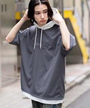 WEGO 【接触冷感/ユニセックス着用ITEM】エンボスロゴグラフィックTPK（SS） スミクロ