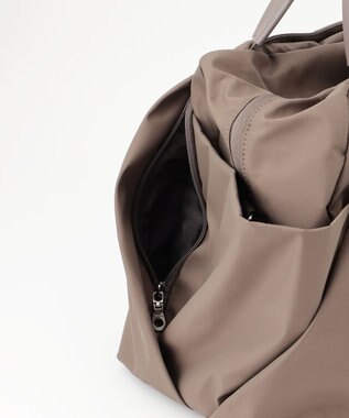 Y'SACCS 【ナイロンタフタ】トラベルボストン ダークグレージュ