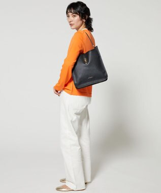 LA BAGAGERIE スクエアレザー2WAYショルダーバッグ ブラック