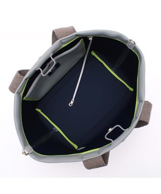 A.D.M.J. 【魔法のように軽い】マジックライト/デイリートート32cm(Dカン＋) GRIS,M